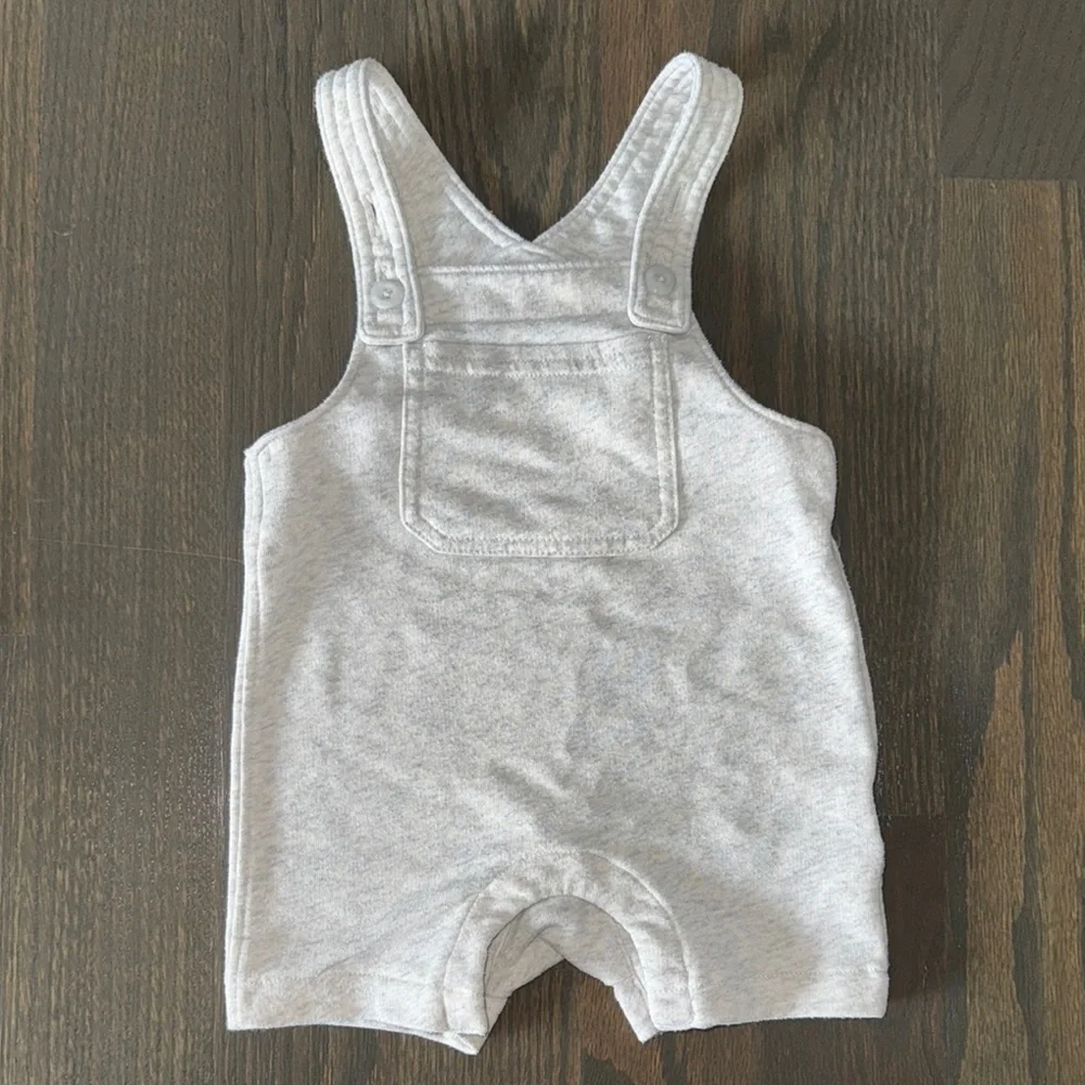Old Navy Gray Sleeveless French Terry Shortalls | 6-12M